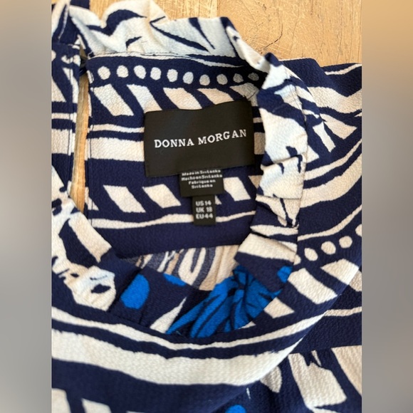 Donna Morgan Printed Shift Dress size 14 - Picture 3 of 7